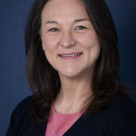 Headshot of Vesna Lowes wearing a Giromax Jumper